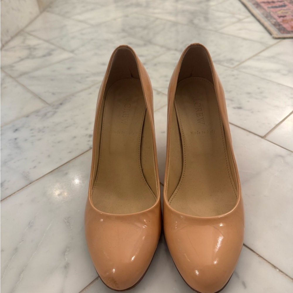 Elegant Peach Pumps